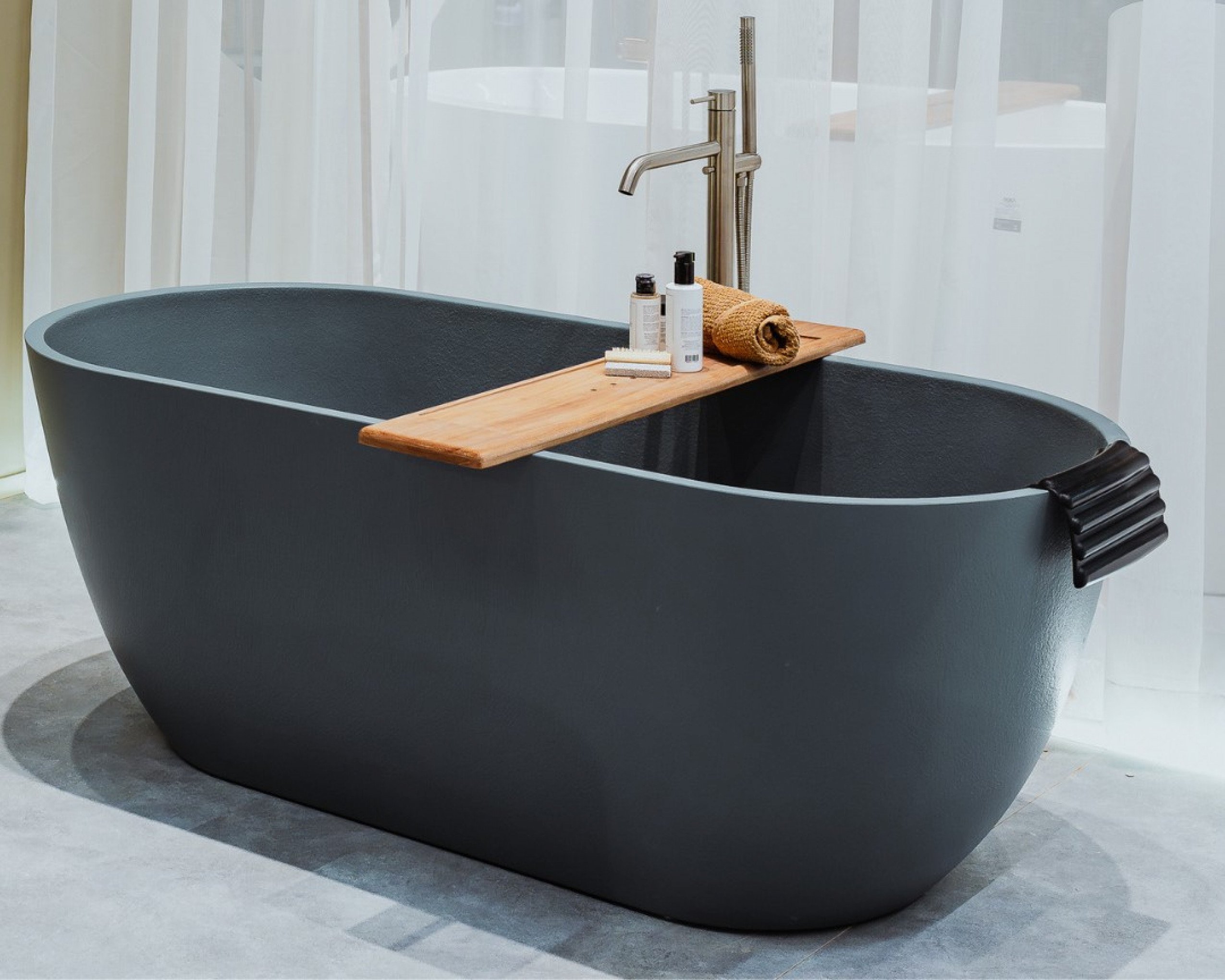 Banheiro com banheira: um convite ao relaxamento