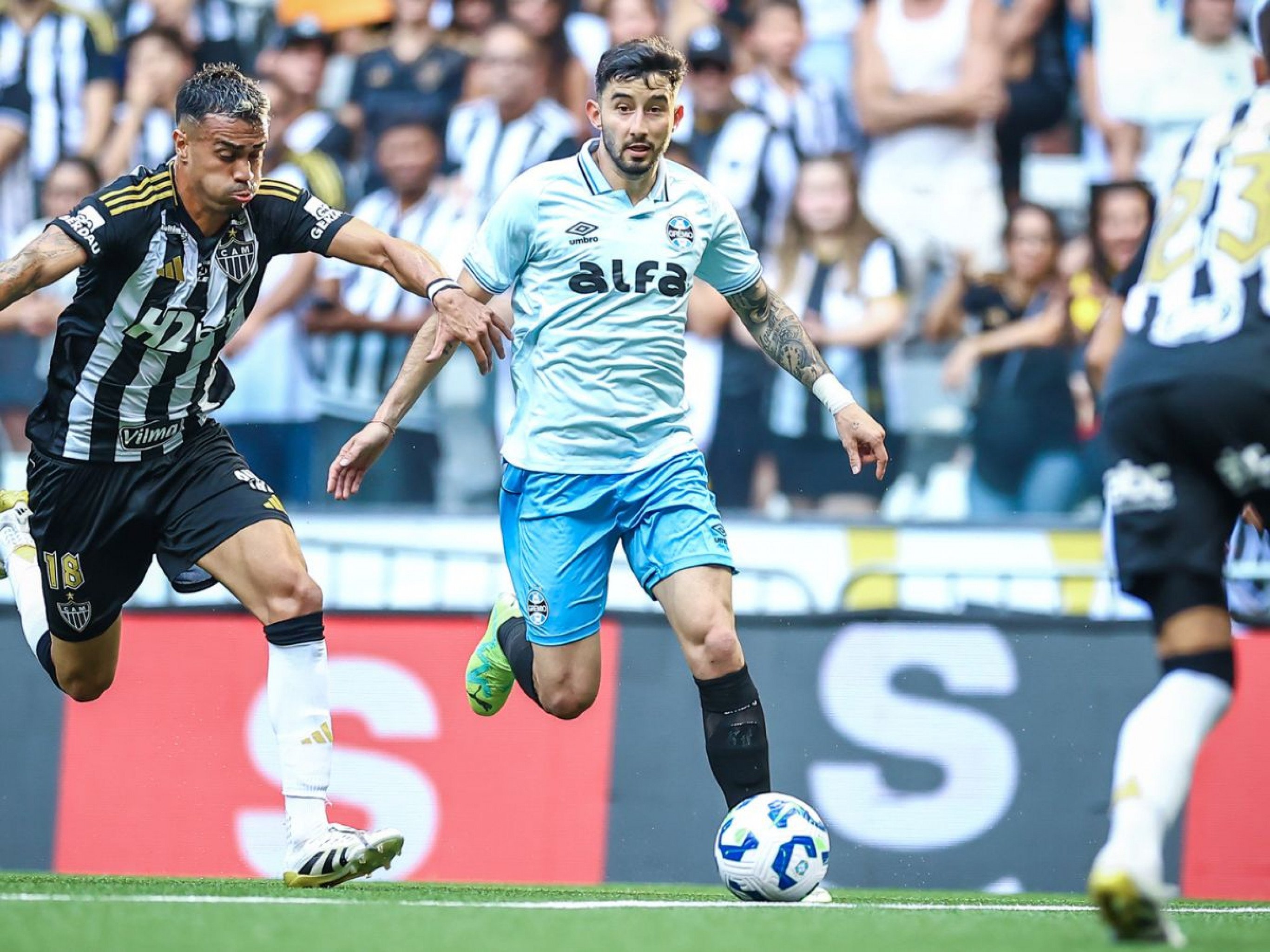 Villasanti tem lesão grave no joelho e deve desfalcar o Grêmio por longo período; confira
