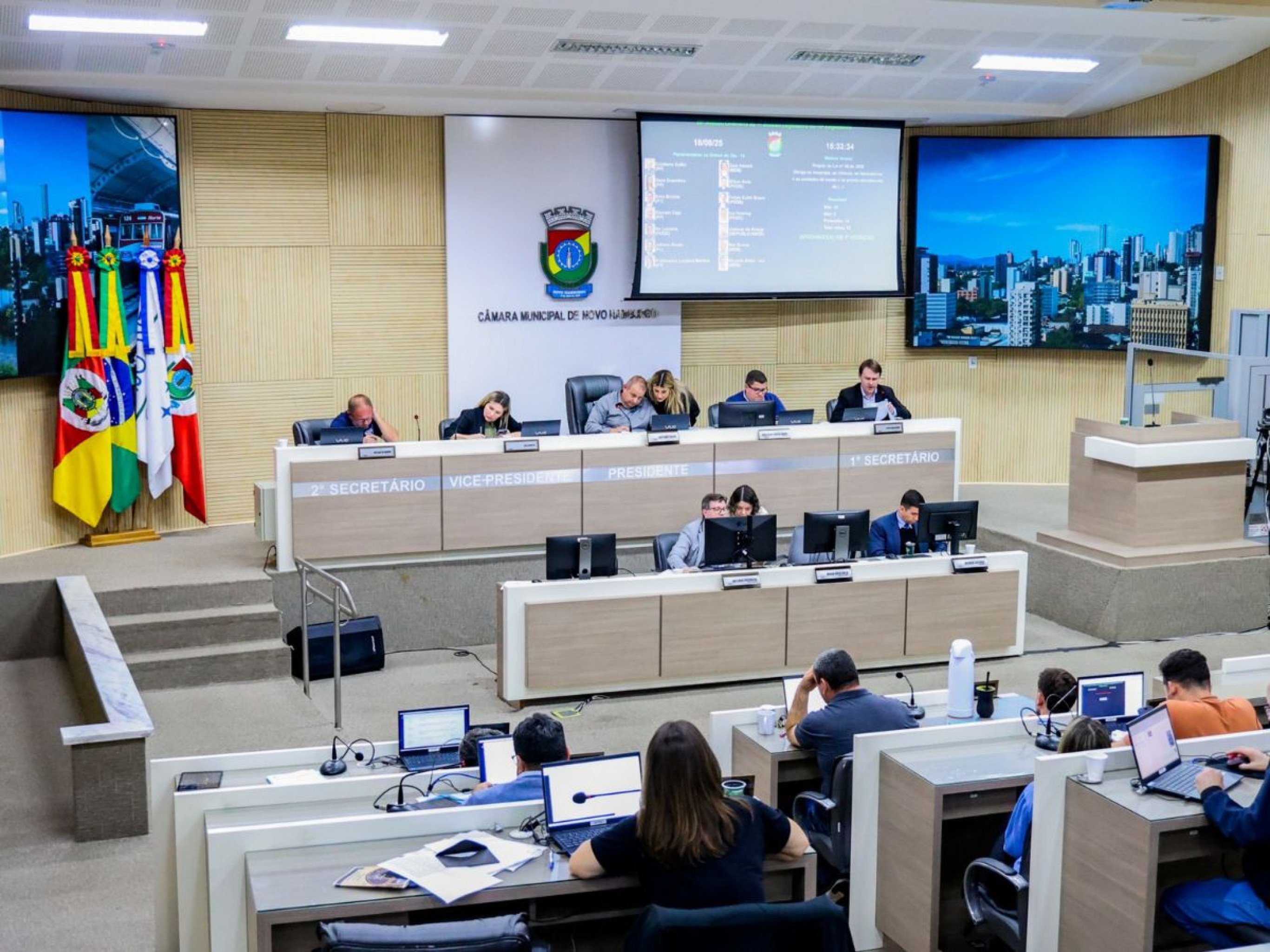 Câmara aprova realização de audiência pública sobre mudanças na aposentadoria e pensão de servidores
