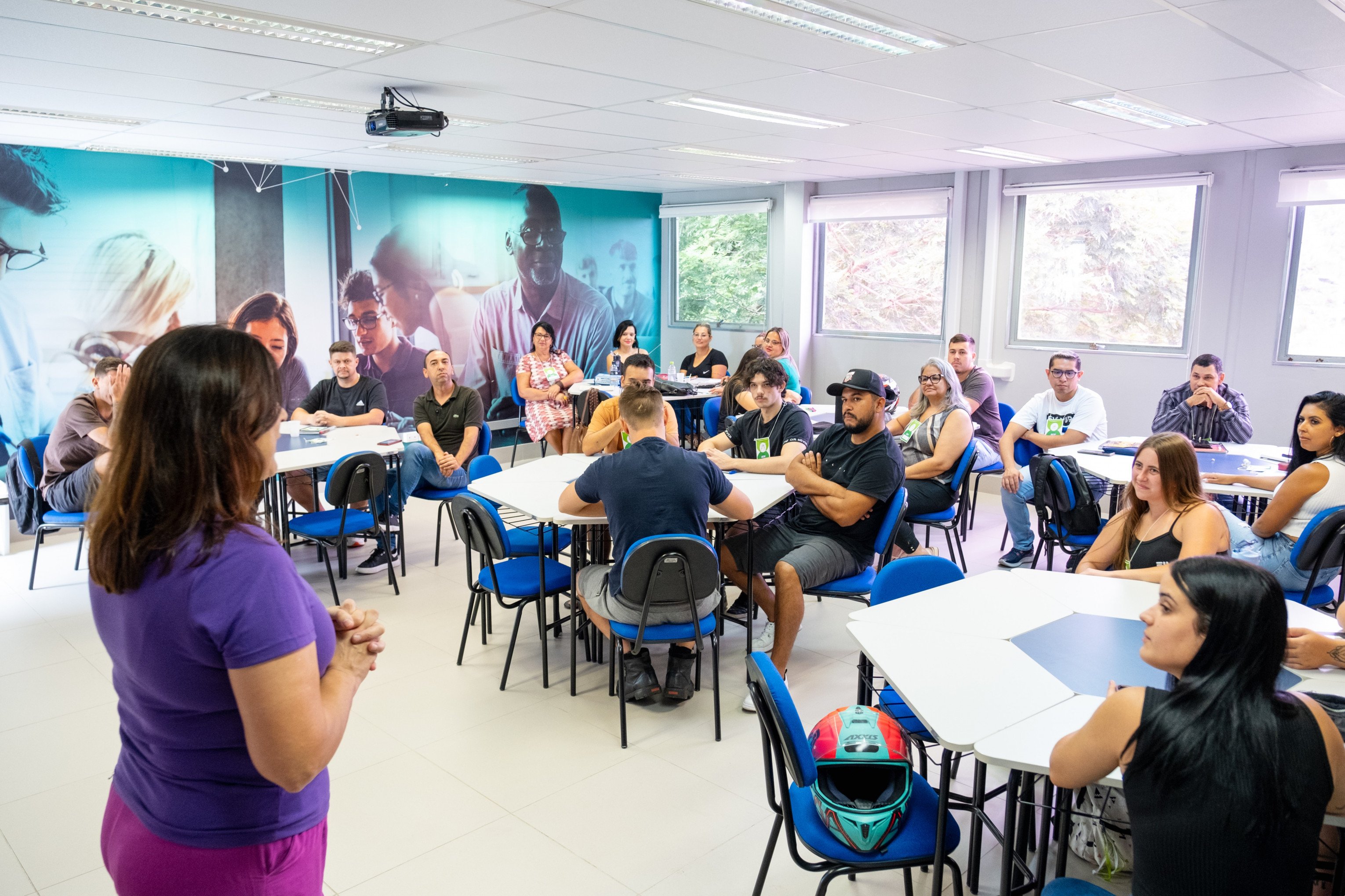 Sesi e Senai têm vagas para cursos profissionalizantes