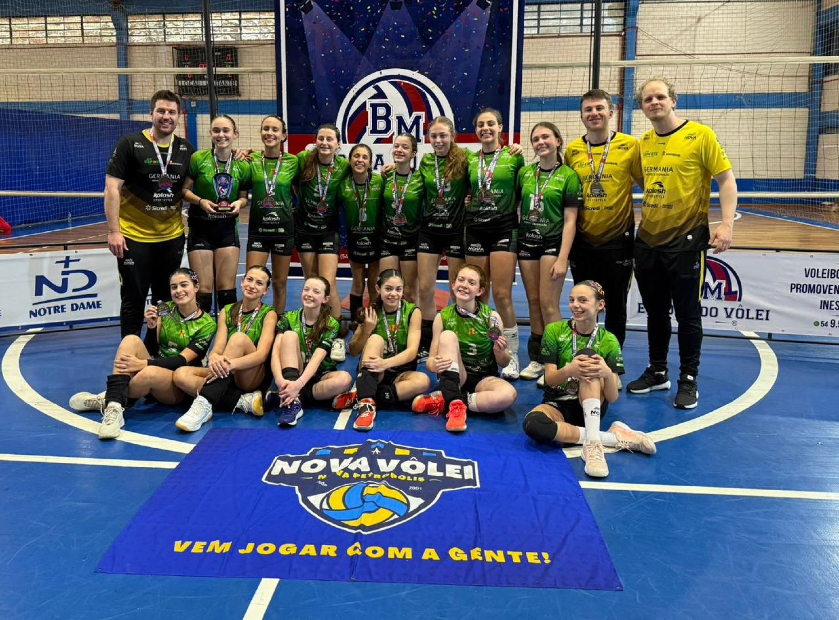 Nova Vôlei conquista títulos em Passo Fundo
