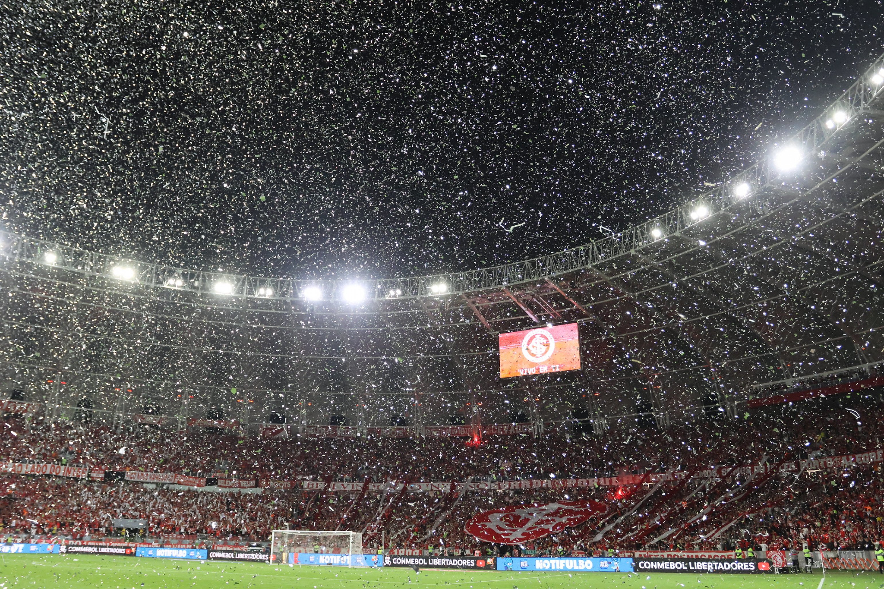Inter x Flamengo: Chuva de papel picado seria usada em caso de classificação do time colorado