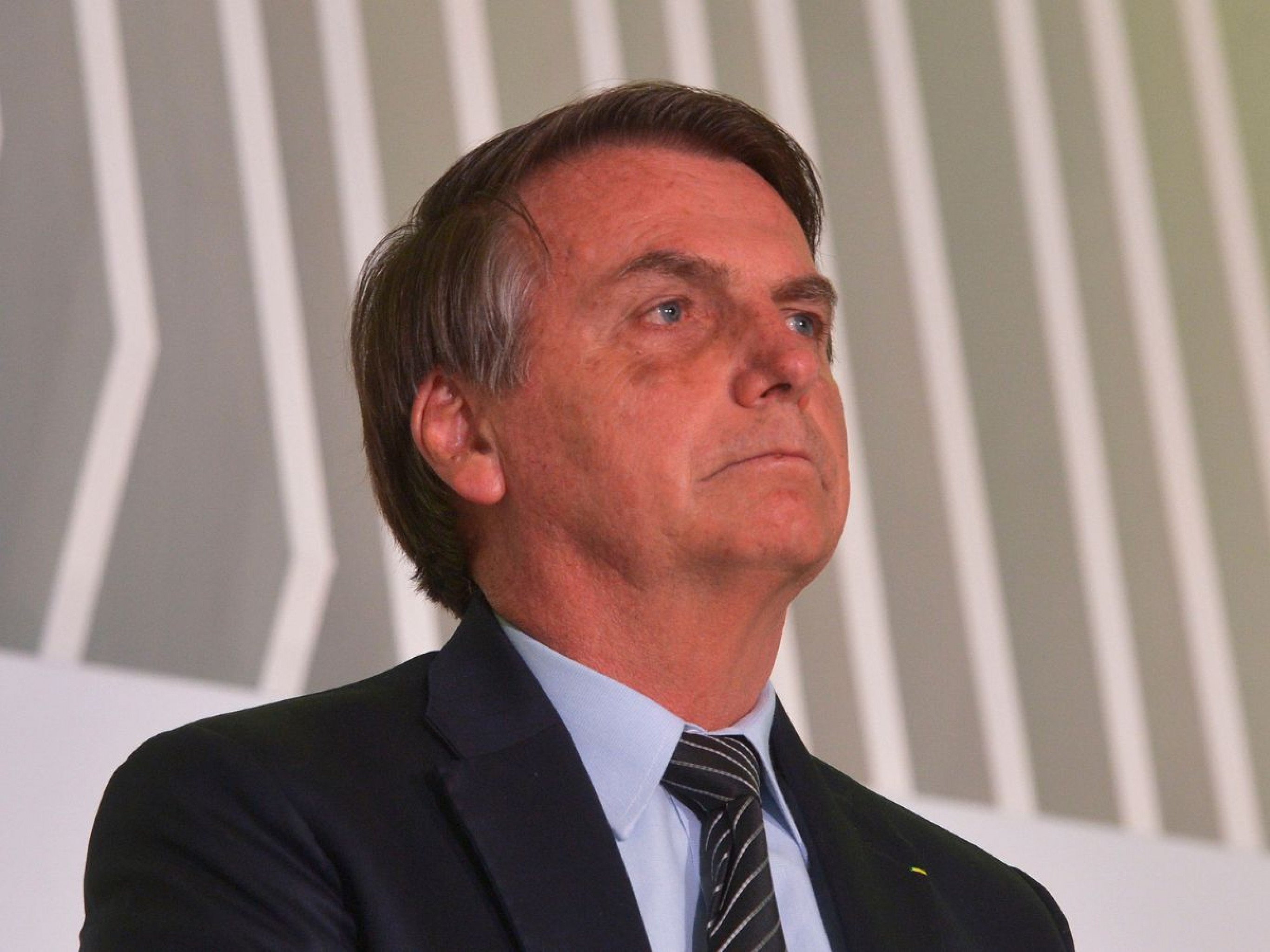 Bolsonaro é condenado a pagar R$ 1 milhão por fala sobre cabelo black power: "Criatório de baratas"