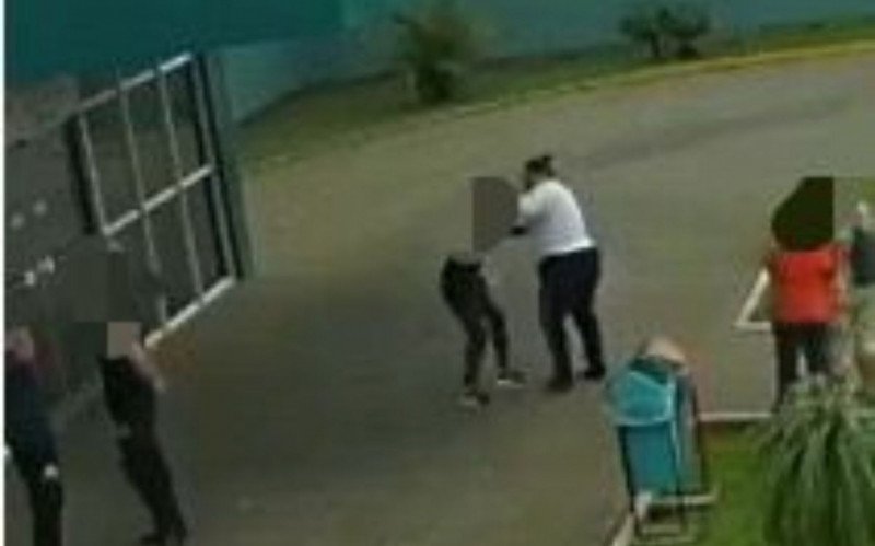 Mãe é presa por torturar criança com autismo no RS; agressão foi filmada