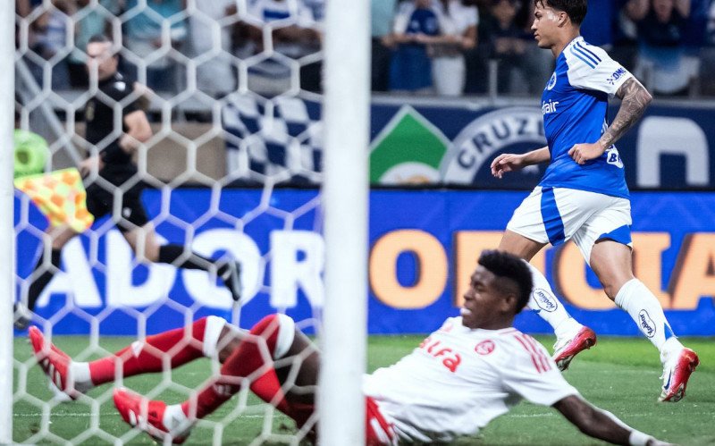 Kaio Jorge decide para o Cruzeiro e Inter perde quarta seguida | abc+