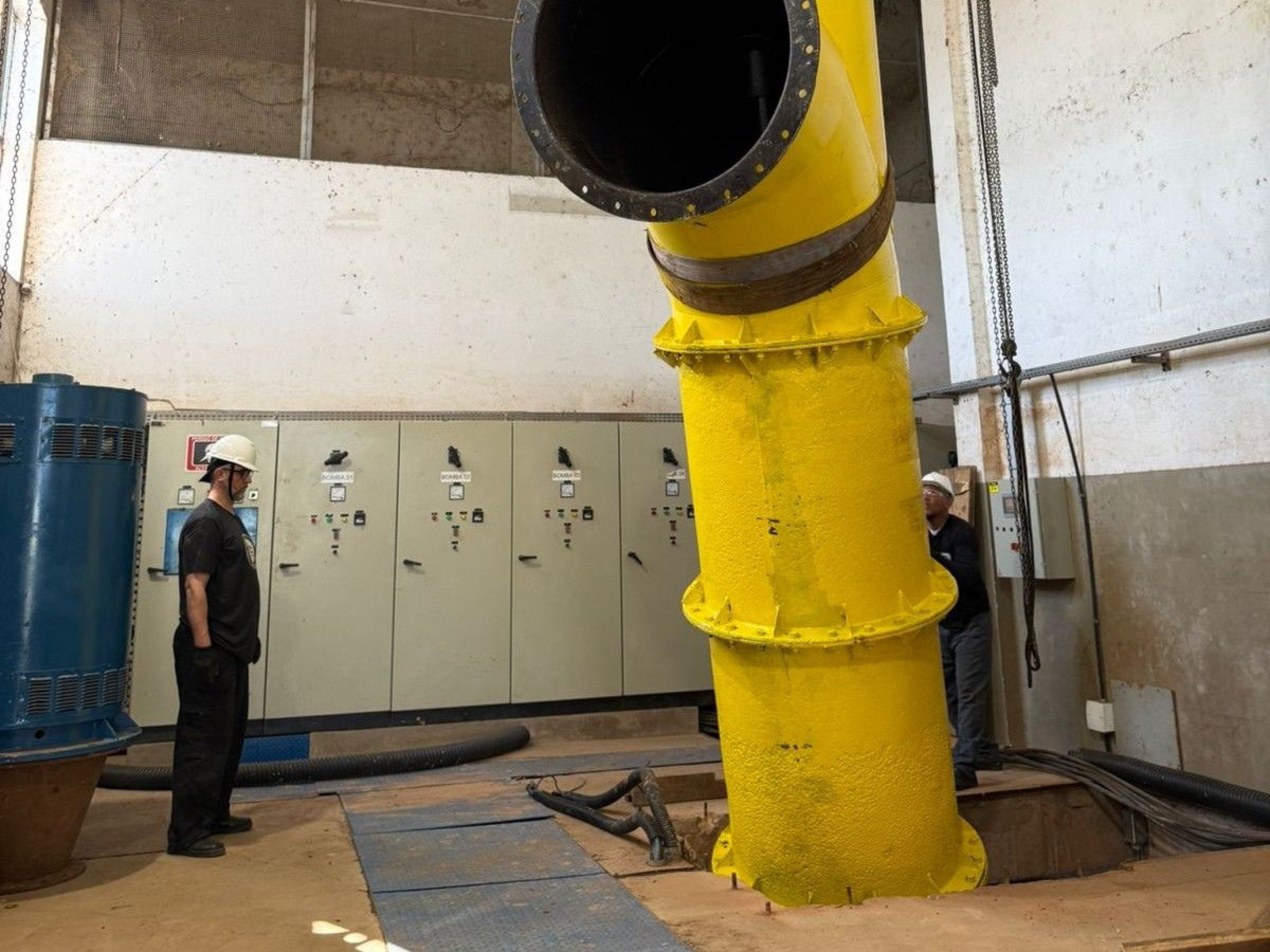 Casa de Bombas recebe novo equipamento e se aproxima do funcionamento completo pela primeira vez
