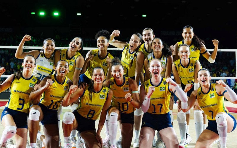 Vôlei: Brasil permanece com 100% de aproveitamento no Mundial | abc+
