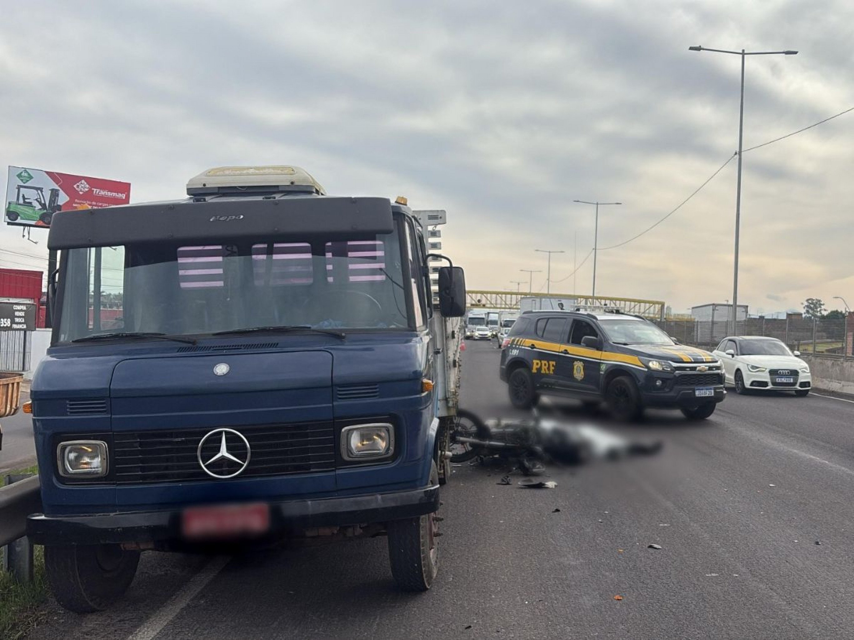 BR-116: Vítima de acidente em São Leopoldo conduzia moto com placas de Novo Hamburgo