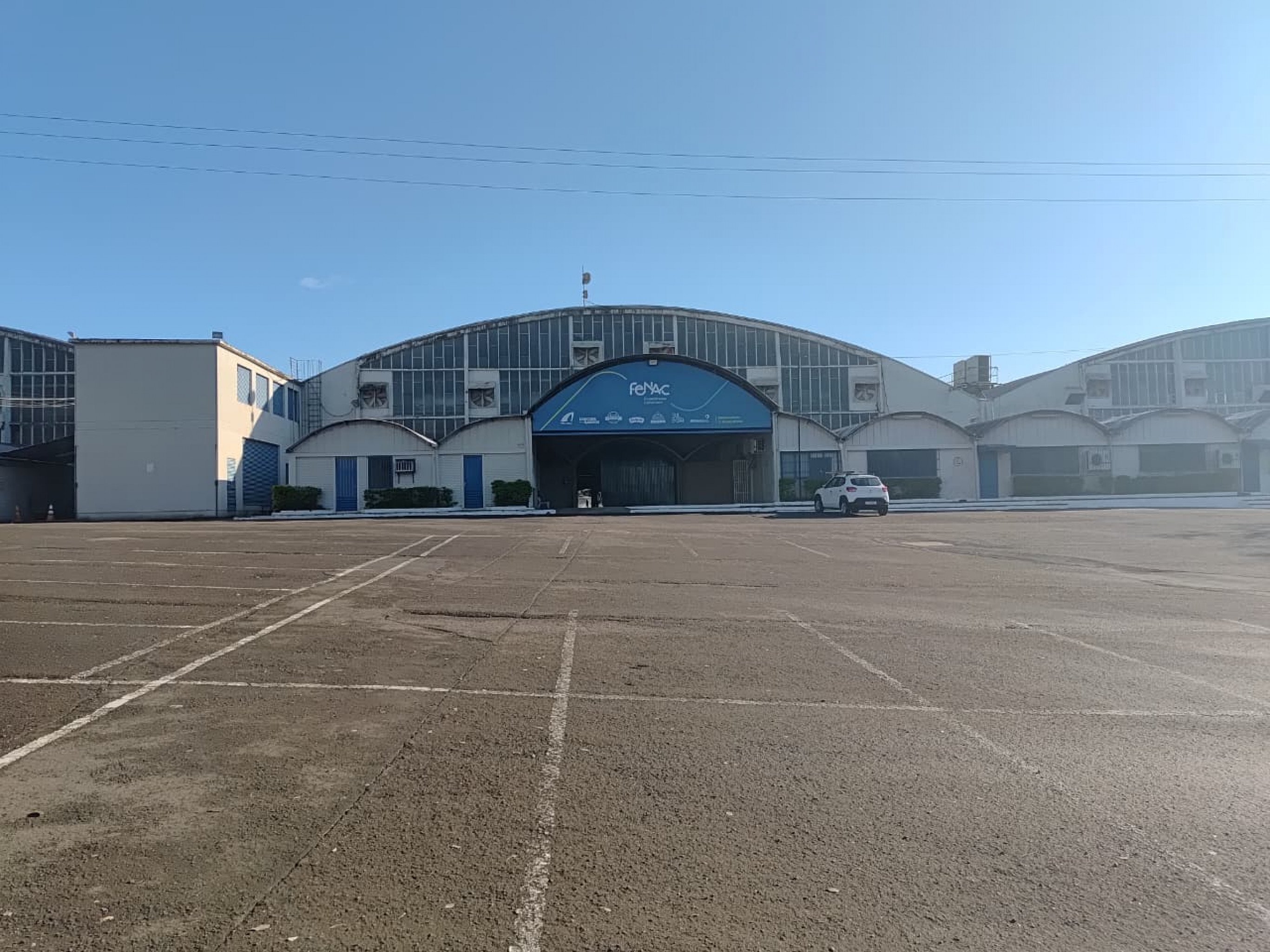 Empresário assume a presidência da Fenac; veja quem é