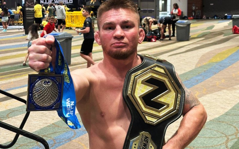 Leandro "Foguinho" Soares conquistou o cinturão de campeão mundial na categoria NoGi (luta livre/grappling) | abc+