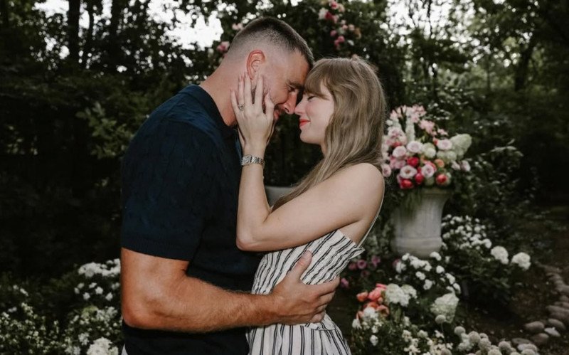 Taylor Swift e Travis Kelce estão noivos | abc+