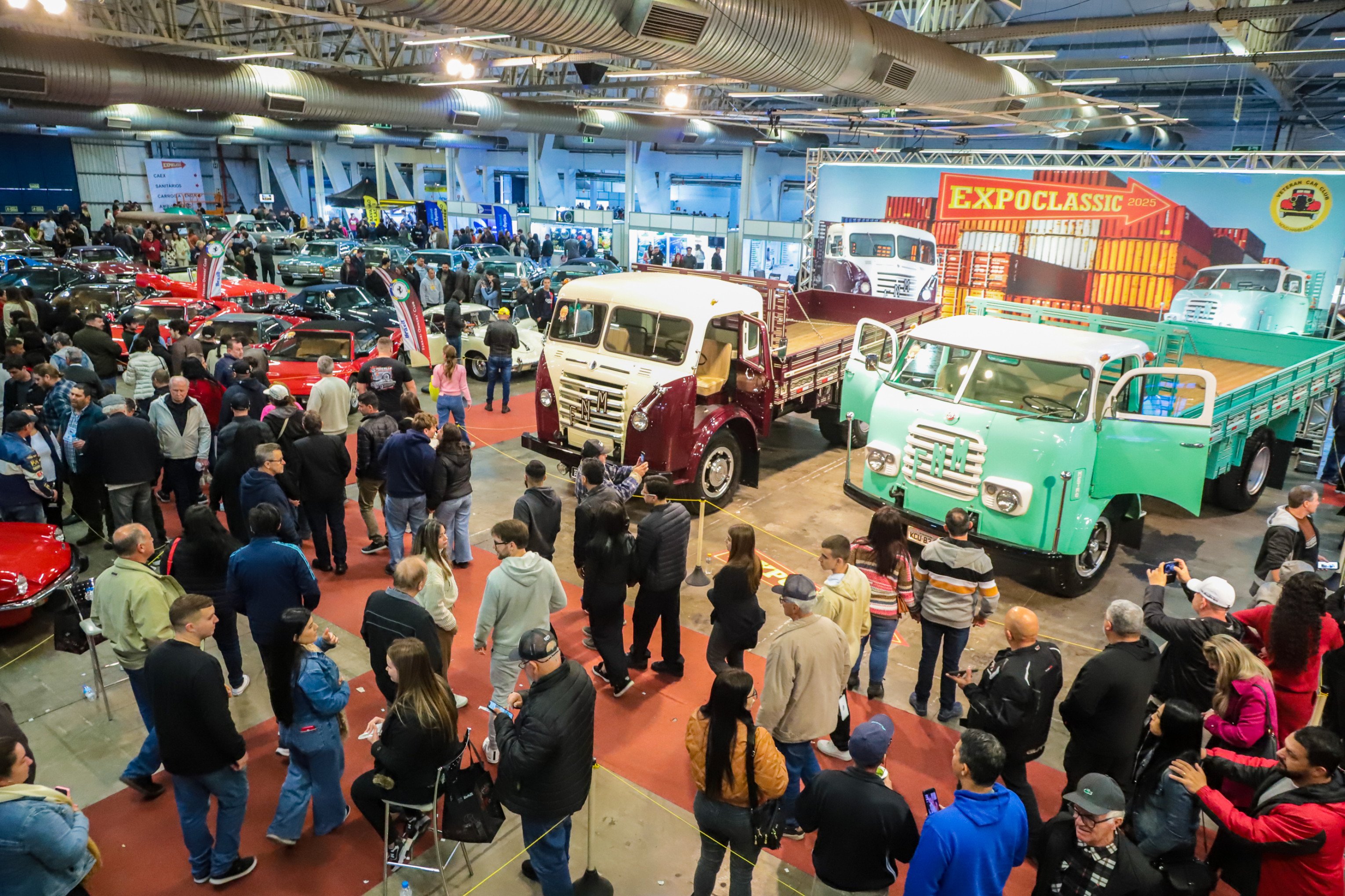 Expoclassic amplia número de veículos e fecha edição com público de 24 mil pessoas