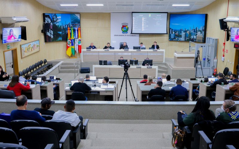 Texto deve passar pelas comissões da Casa antes de votação em plenário | abc+