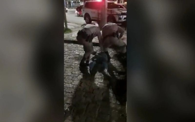 Policiais civis foram presos por brigadianos | abc+