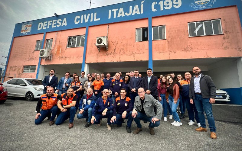 Grupo do Vale do Paranhana visitou Defesa Civil de Florianópolis e do Vale do Itajaí | abc+