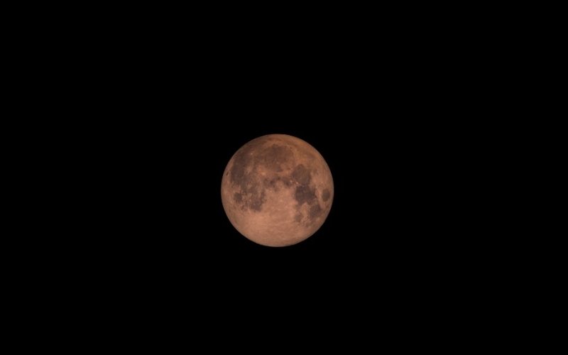 Eclipse lunar total mais longo de 2025: Brasil pode acompanhar espetáculo com mais de 1 hora de duração; veja como assistir