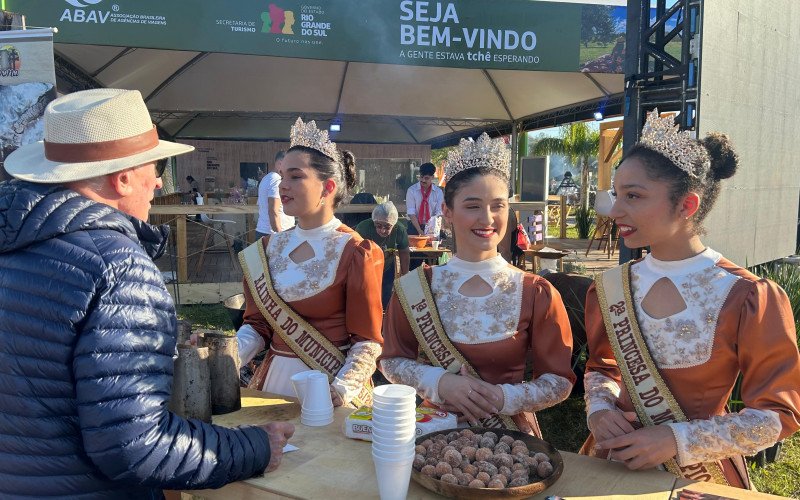Café cambona foi a recepção dos convidados no primeiro dia de Expointer | abc+