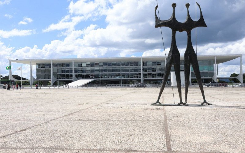 Praça dos Três Poderes terá segurança reforçada para 7 de setembro | abc+
