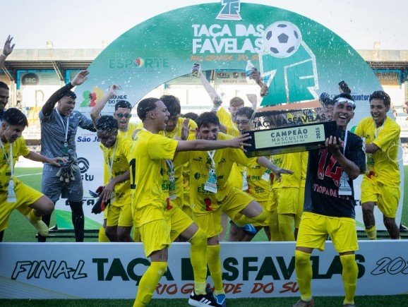 Guajuviras é campeão da Taça das Favelas