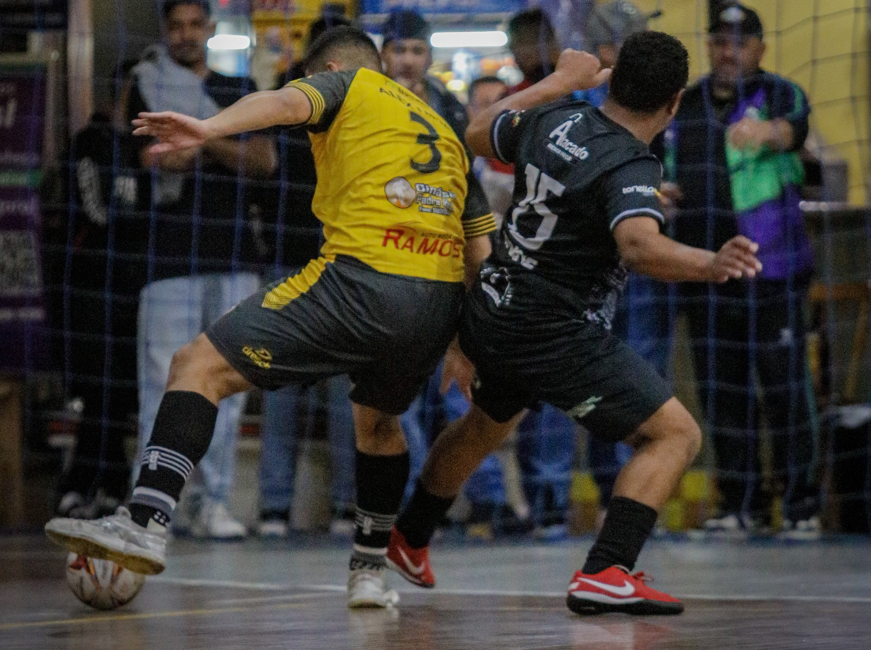 Três jogos nesta segunda-feira abrem a terceira semana da Copa São Léo de Futsal