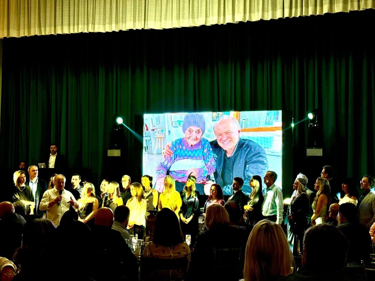 Festa solidária ajuda lar de idosos de Novo Hamburgo