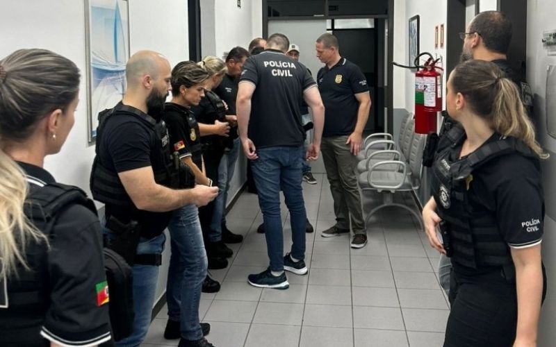 Grupo é investigado por ameaçar morador de Novo Hamburgo e forçá-lo a fazer depósitos que passam de R$ 600 mil