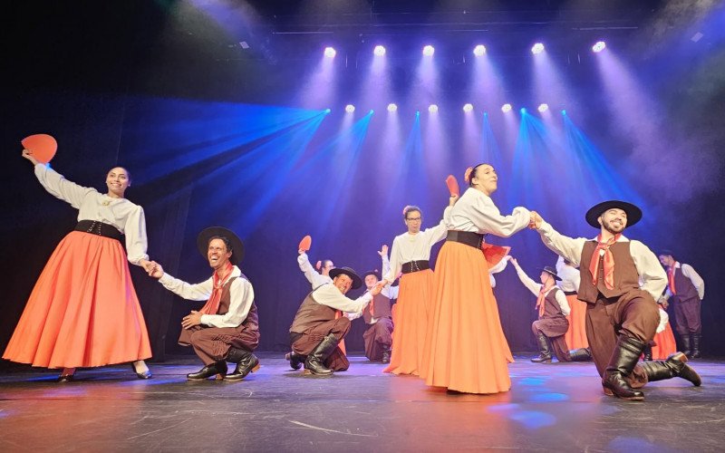 Apae Estância Velha foi uma das que se apresentou na 1ª Mostra Artística e Cultural Apaeana 