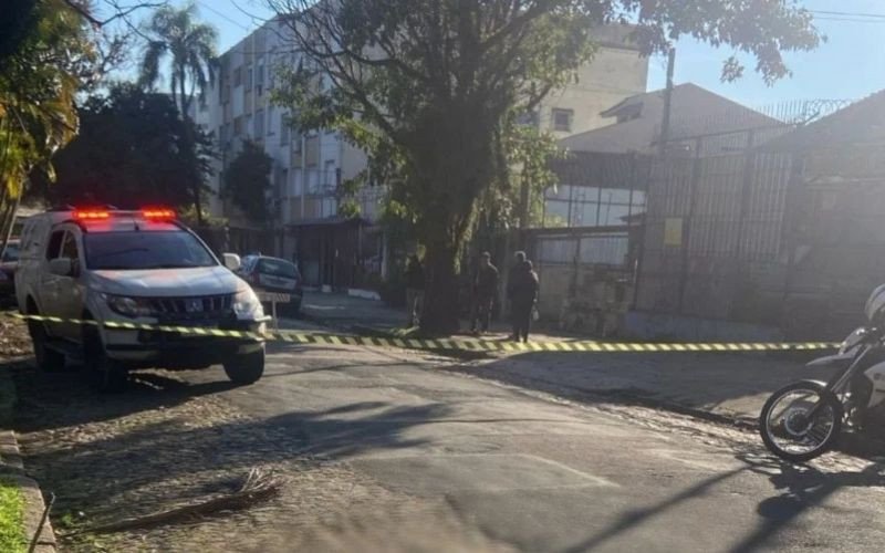 Parte de corpo de mulher esquartejado foi deixado no bairro Santo Antônio, em Porto Alegre | abc+