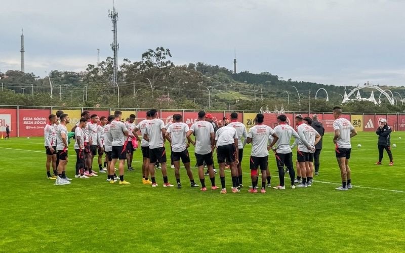 Sem atacante Wesley, Inter volta aos treinamentos | abc+