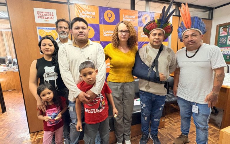 Indígenas se reuniram com a deputada Luciana Genro