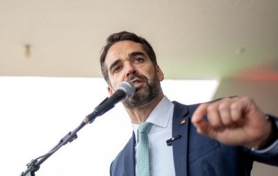 "O que vai definir o próximo presidente não é a largada, é a chegada", diz Eduardo Leite sobre pesquisas