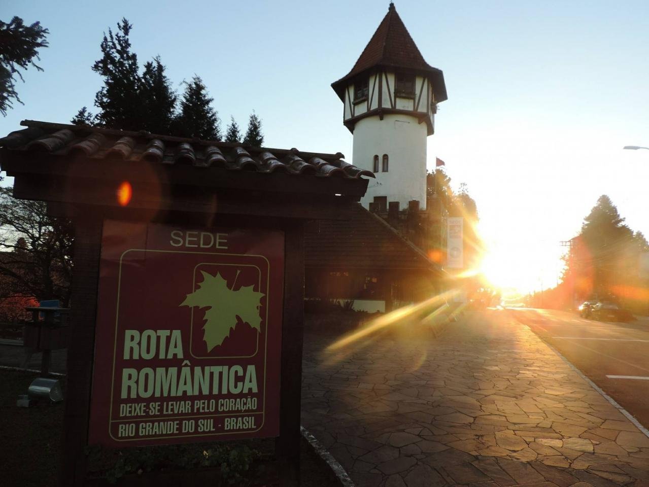 Sinalização nova para os 30 anos da Rota Romântica
