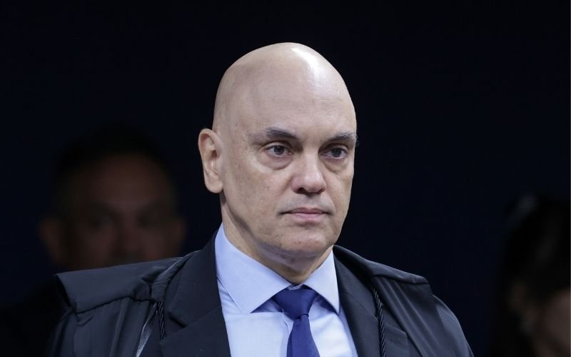 Alexandre de Moraes pede sessões extras para julgar Bolsonaro; saiba quando serão
