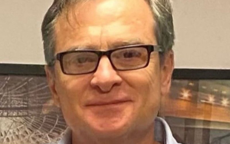 Médico psiquiatra Neury José Botega