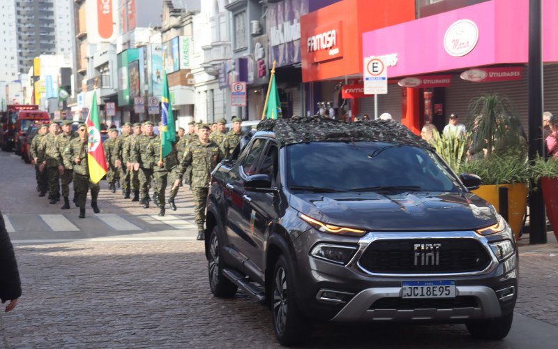 Desfile da Pátria de São Leopoldo ocorreu na Rua Independência