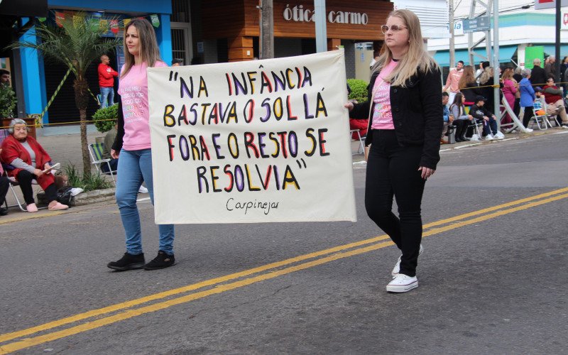 Desfile em Campo Bom