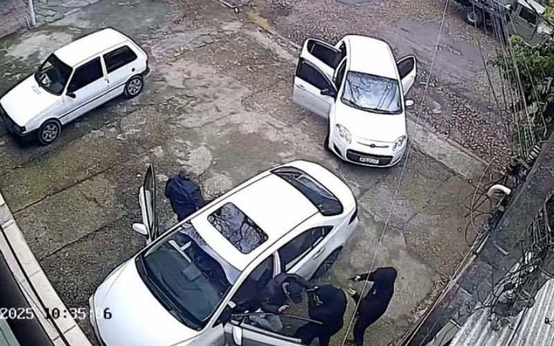 Jovem foi sequestrado em Porto Alegre na manhã de sábado | abc+