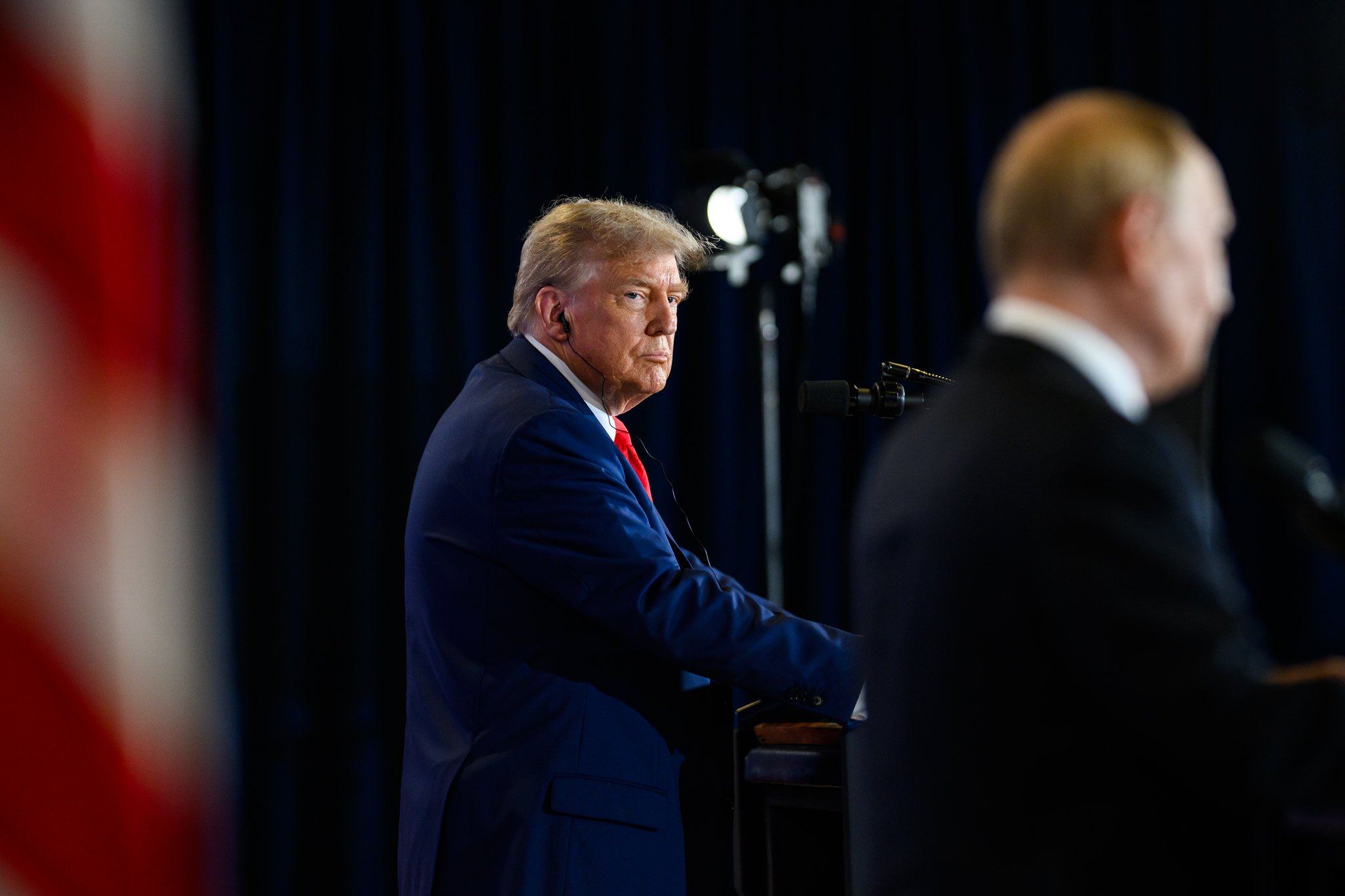 Trump diz que conversa com Putin foi "muito produtiva" e que ambos se encontrarão em Budapeste