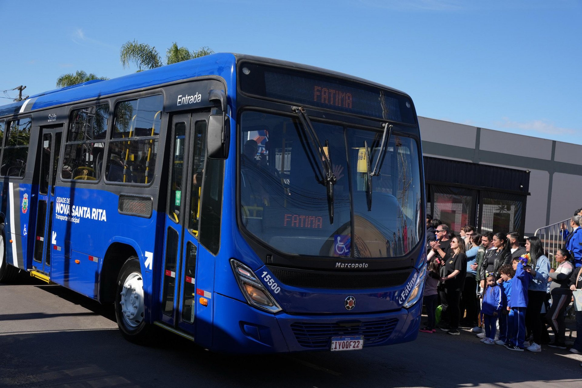 Ônibus com ar-condicionado e GPS começam a rodar em Nova Santa Rita nesta terça-feira