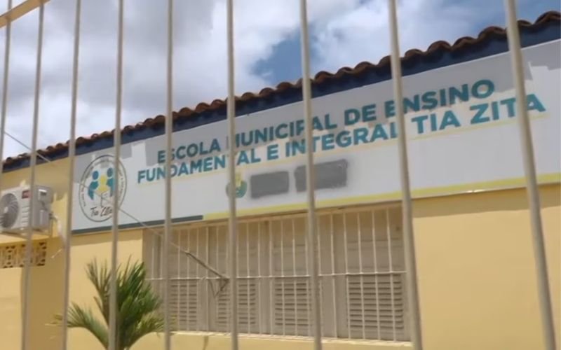 Morte após agressão em escola: Menina teria batido cabeça ao levar tapa por recusar beijo