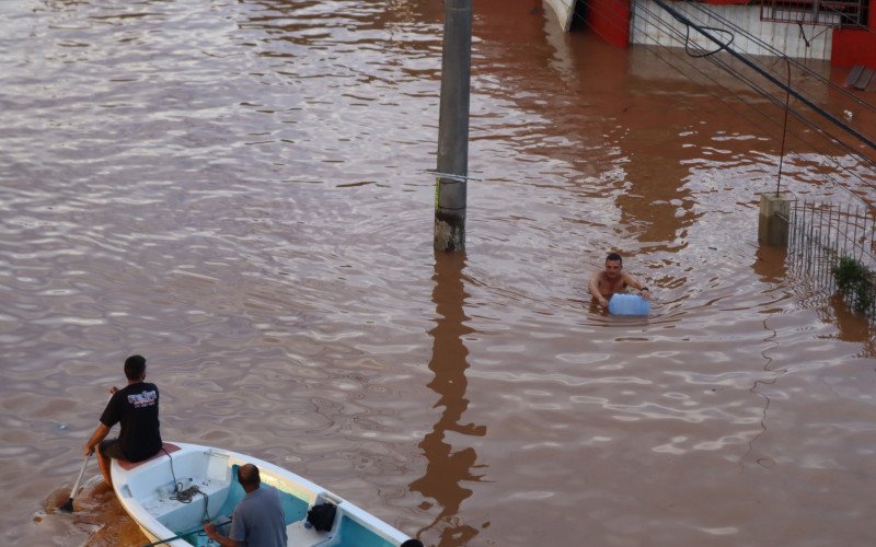 Com a prorrogação, o estado seguirá em situação de calamidade até 6 de dezembro de 2025, totalizando mais de um ano e meio nessa condição. | abc+