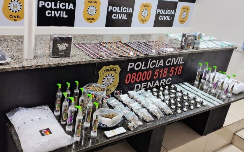 Duas mulheres são presas em casa que servia de depósito de drogas em Novo Hamburgo
