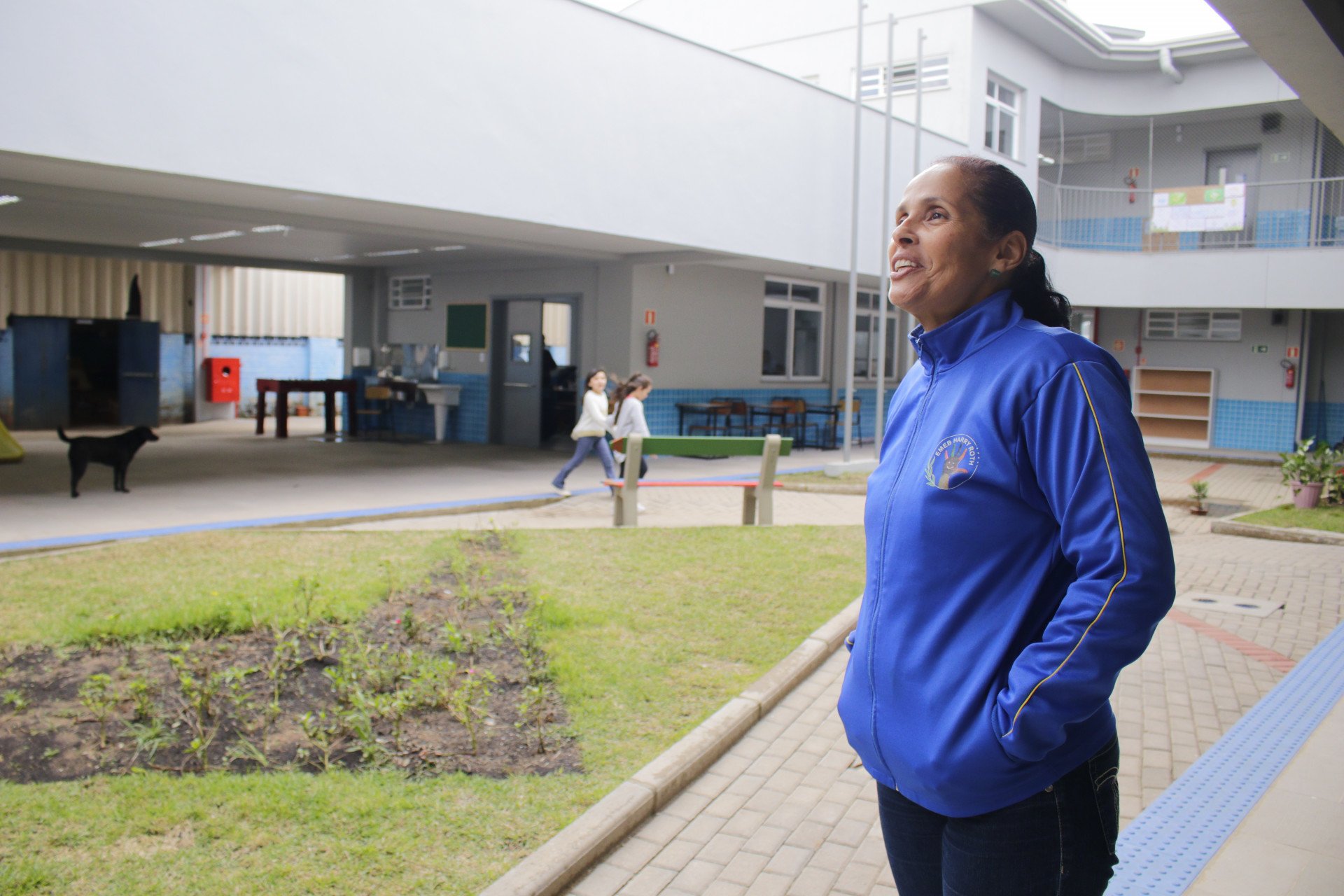 Uma escola de primeiro mundo para a Emeb Harry Roth