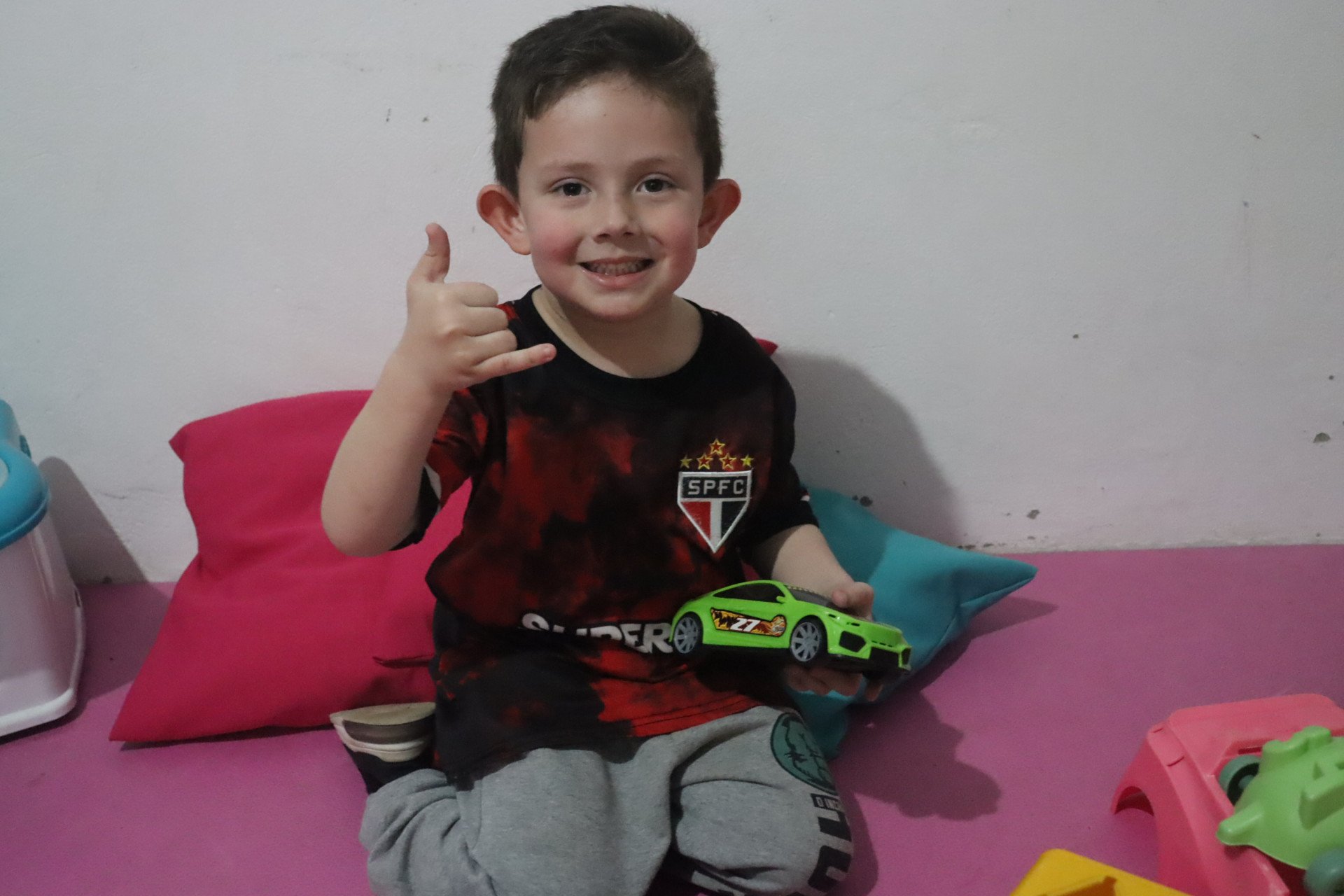 Manoel Noha, de quatro anos, gosta da brinquedoteca