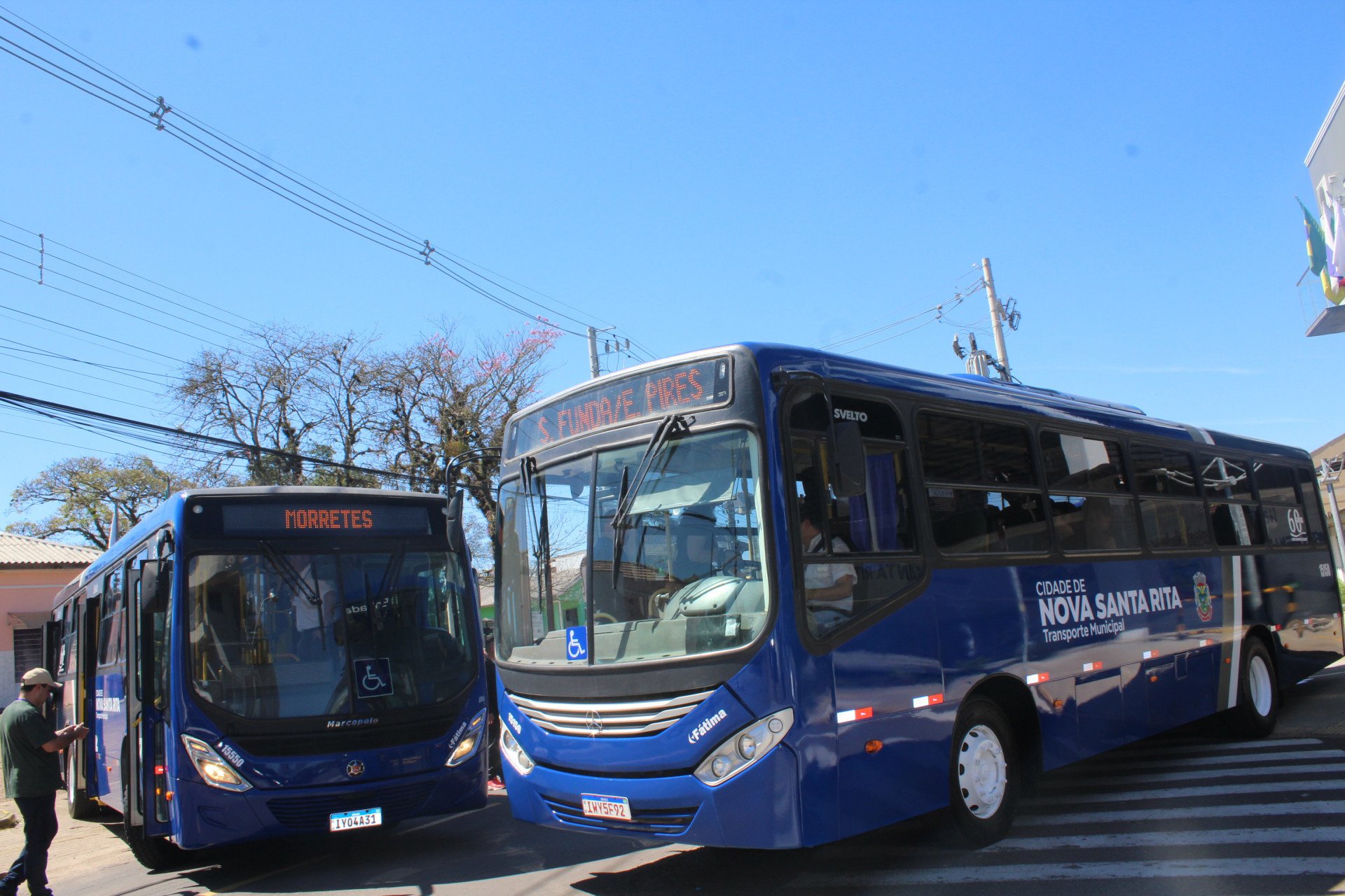"Quem ganha é o trabalhador": Nova Santa Rita renova a frota de ônibus a serviço da população