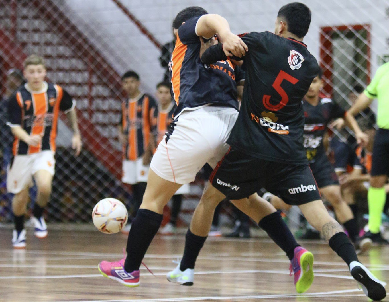 Ginásio Central recebe mais três jogos da Copa São Léo nesta quarta-feira