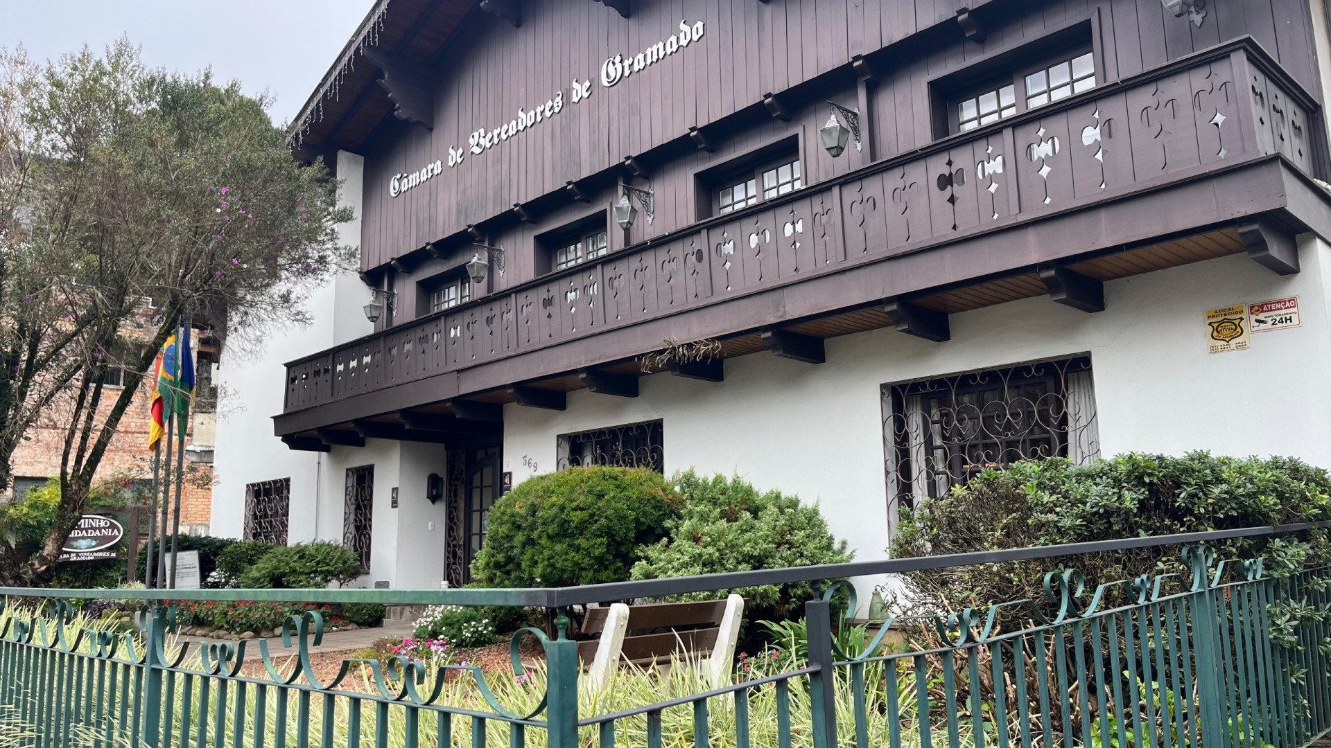 Curso de redação para o Enem promovido pela Câmara de Gramado tem poucas vagas restantes; saiba como participar