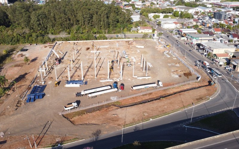 Obras da Havan Novo Hamburgo estão na fase da fundação; logo começará a construção em si | abc+