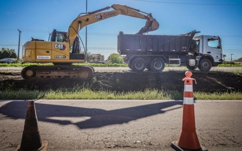 Projeto contempla construção de estrutura para a elevação da rodovia e uma passagem inferior com binário | abc+