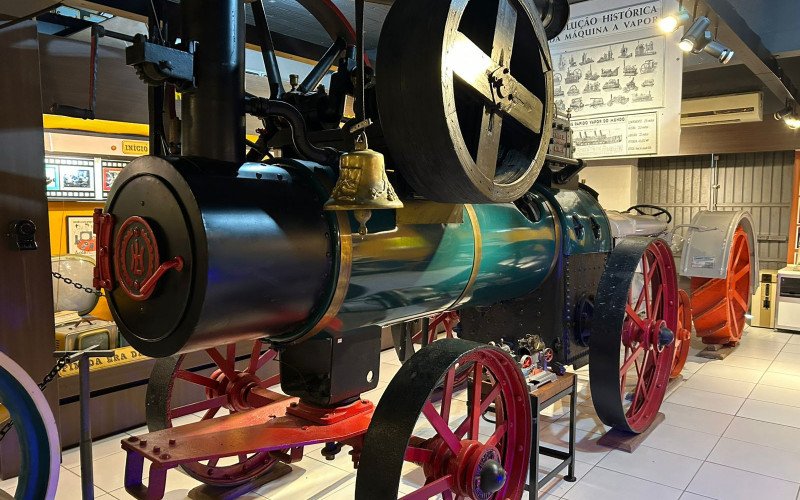 Locomotiva a vapor vinda da Alemanha está no Museu Harald Bauer, em Taquara